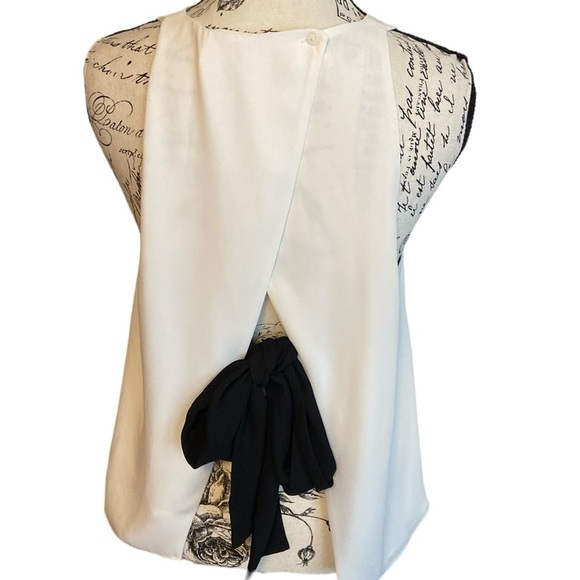 Zara Tops - Zara Dressy Tank Open Back Black Tie Accent White Size L